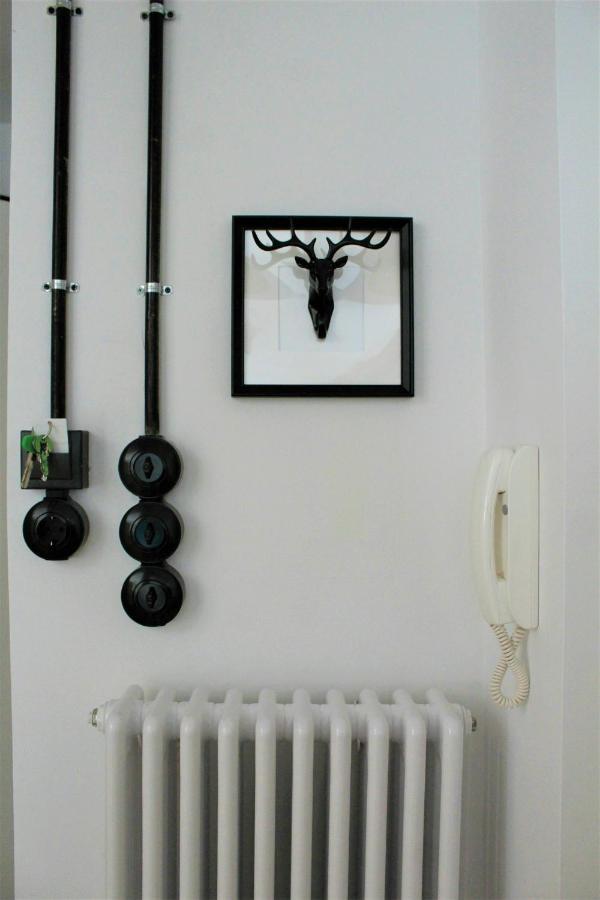 Blue City Center Boutique Apartment Tesalonika Bagian luar foto