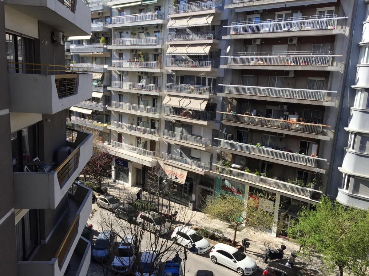 Blue City Center Boutique Apartment Tesalonika Bagian luar foto