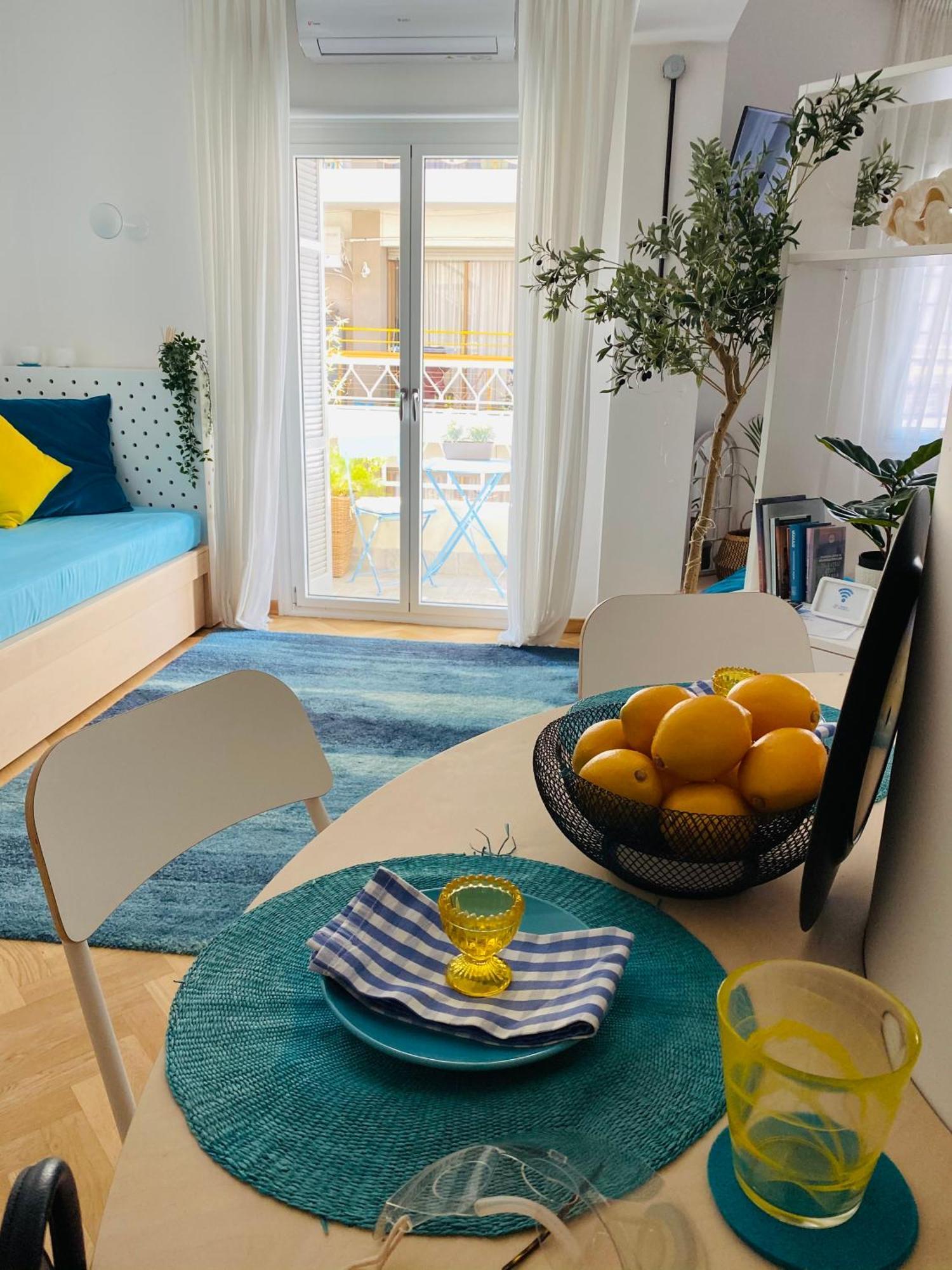Blue City Center Boutique Apartment Tesalonika Bagian luar foto