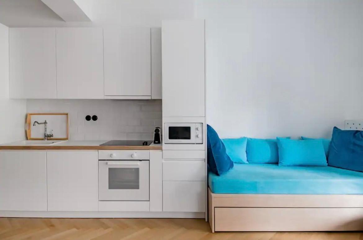 Blue City Center Boutique Apartment Tesalonika Bagian luar foto